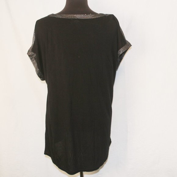 Semi-Sheer statement top - Picture 3 of 4